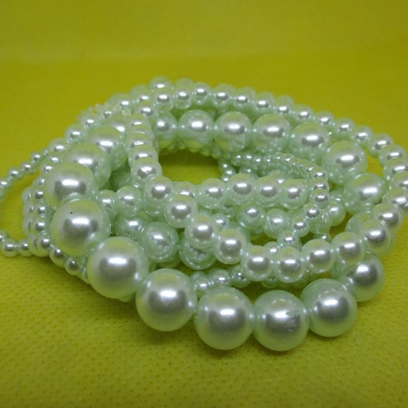 10 Piece Set PEARL BRACELETS Green Pearl Stretch Bracelet Set Various Size Pearl - Picture 6 of 8
